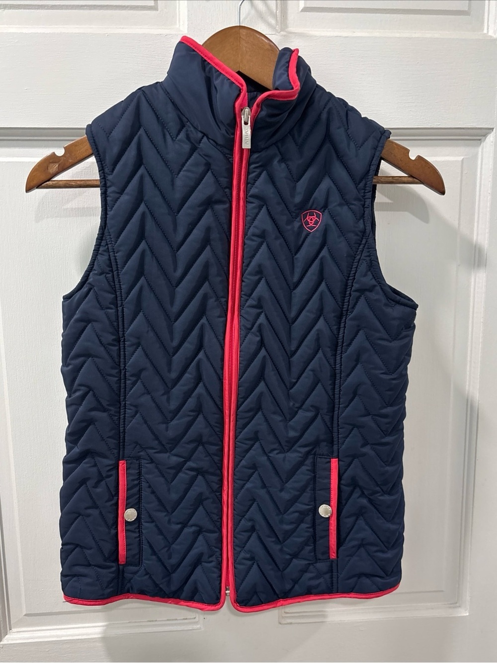 Ariat Girls Quilted Equestrian Vest Size XL 14 Navy W/ Red Trim Zip Front NWOT